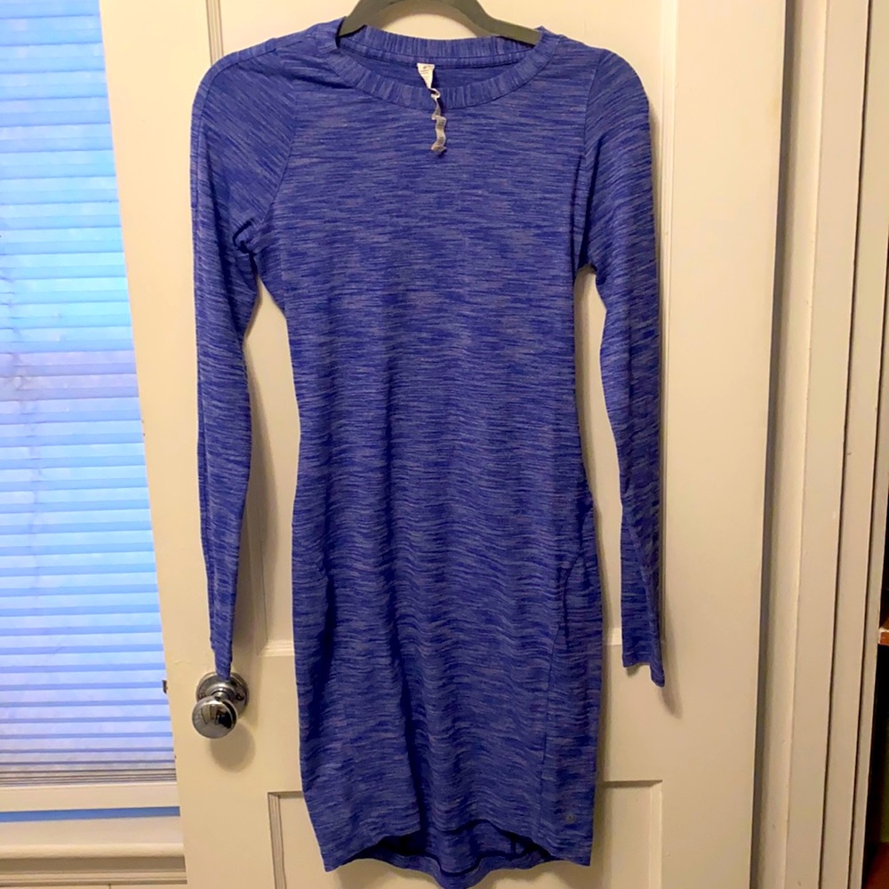Lululemon long sleeve dress - size 4